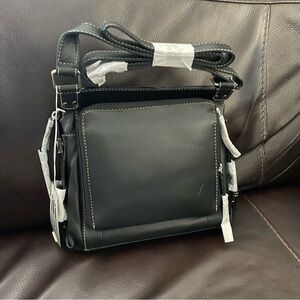 ili New York Genuine Leather Crossbody